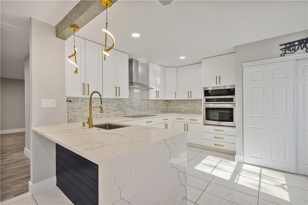 Foto principal - 330 Winding River Dr