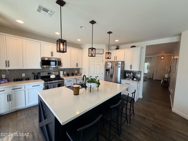 Building Photo - 9033 W Birchover Dr