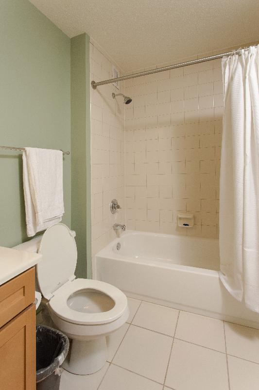 Building Photo - 712 N Wabash Ave