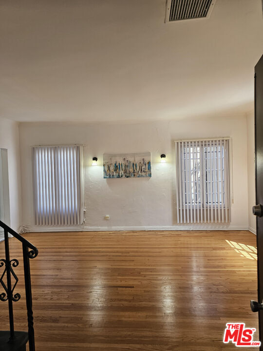 Foto del edificio - 6336 Orange St