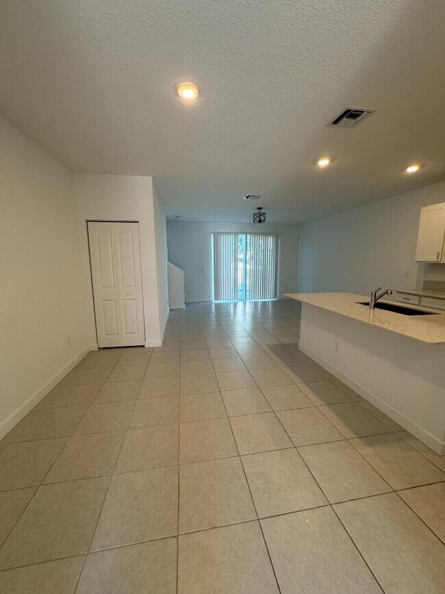 Photo - 4641 Meyerson Pl Townhome