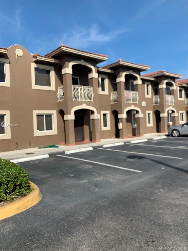 10401 W okechobee rd 503 Hialeah Fl 33018 - 10401 W okechobee rd  503 Hialeah Fl 33018