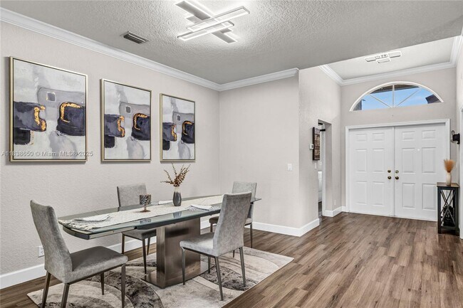Building Photo - 7602 NW 99th Terrace