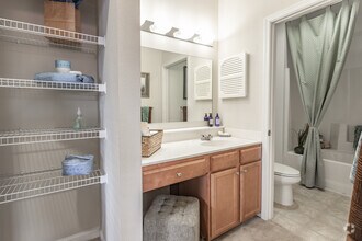 1BR,1BA,-727SF The Kestrel - Falcon Creek