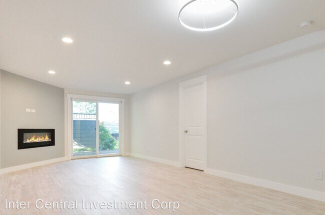Building Photo - 712 Kirkland Cir
