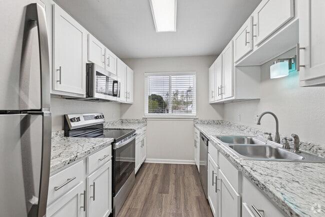Interior Photo - Four Winds Apartments