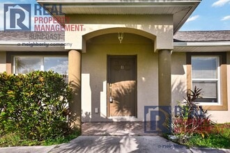 Building Photo - 230 Rotonda Blvd W