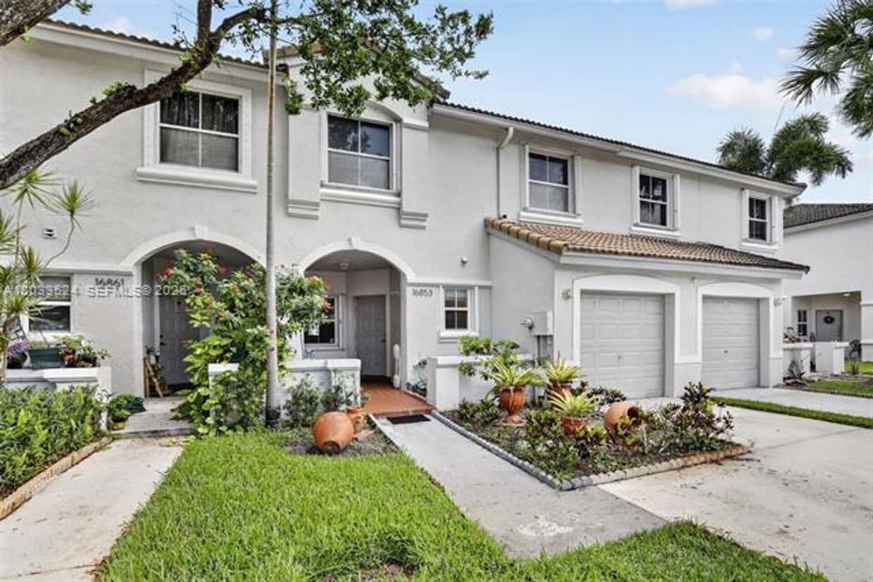 Photo - 16853 SW 1st St th 16853, Pembroke Pines, FL 33027