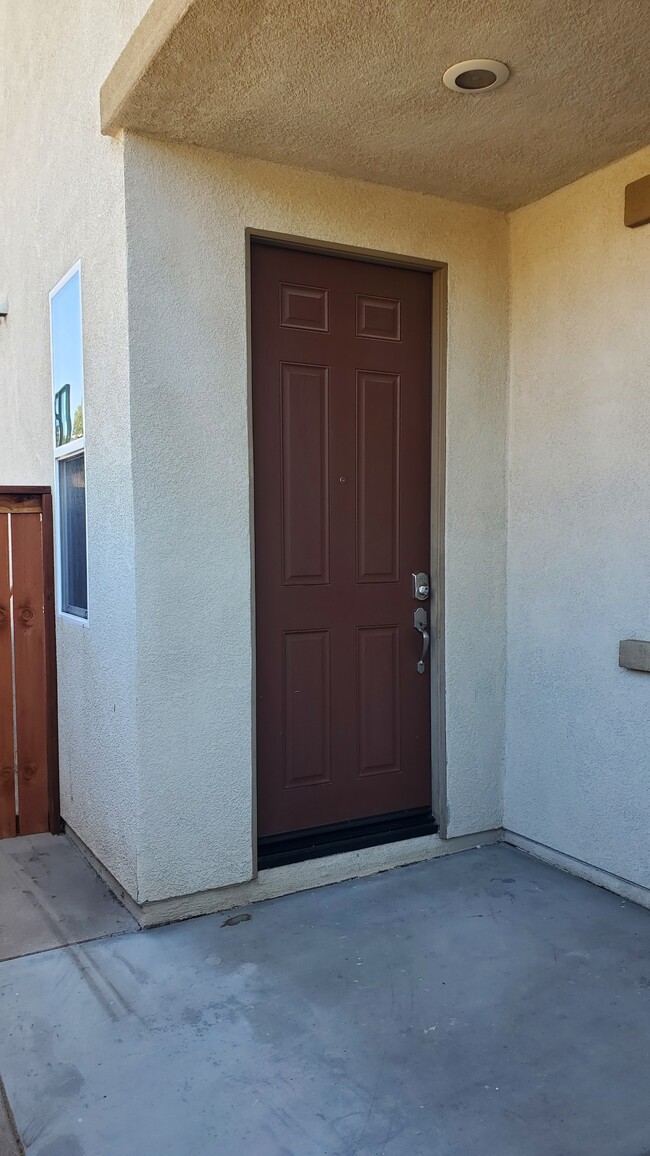 32431 Oak Hollow Ct Unit B, Wildomar, CA 92595 Apartments in Wildomar