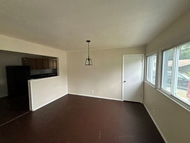 Building Photo - 10554 Gourock Dr
