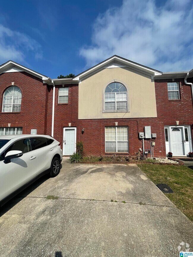 Chadwick Apartments under 3,000 Helena, AL 2 Rentals