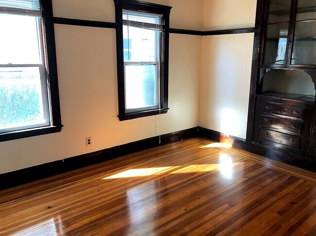 Foto del edificio - 31 Litchfield St