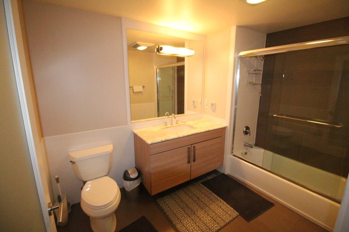 Foto principal - 555 4th St