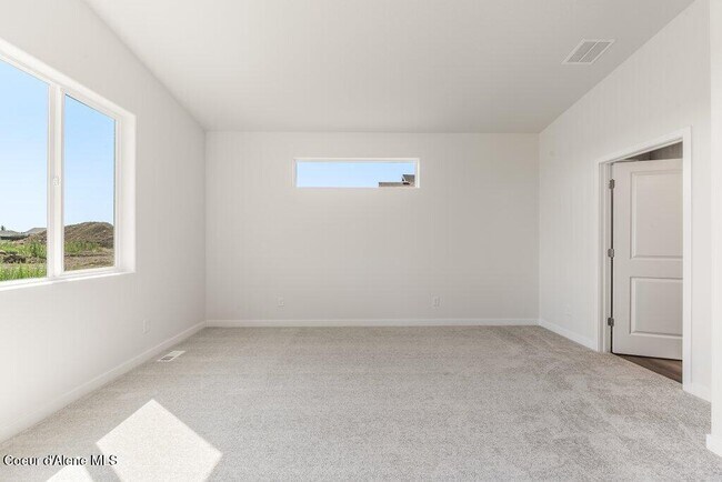 Building Photo - 3360 N Segar Loop