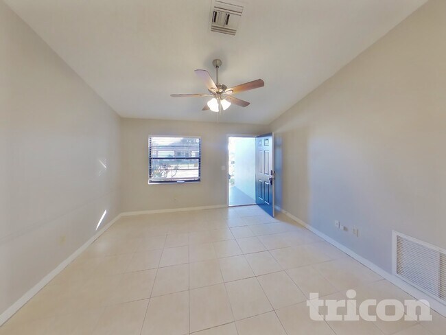 Foto del edificio - 2539 Pinetta Ct