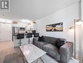 Building Photo - 600 Fleet St