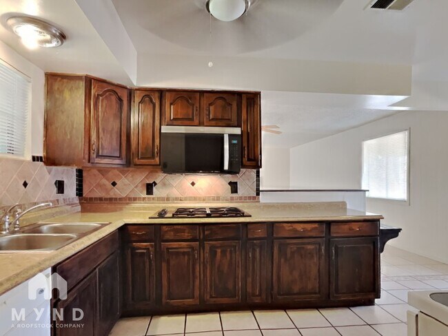 Foto del edificio - 4520 N 53rd Ave