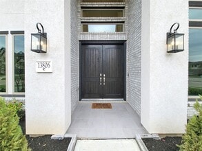 Building Photo - 13806 Friarstone Pointe Dr