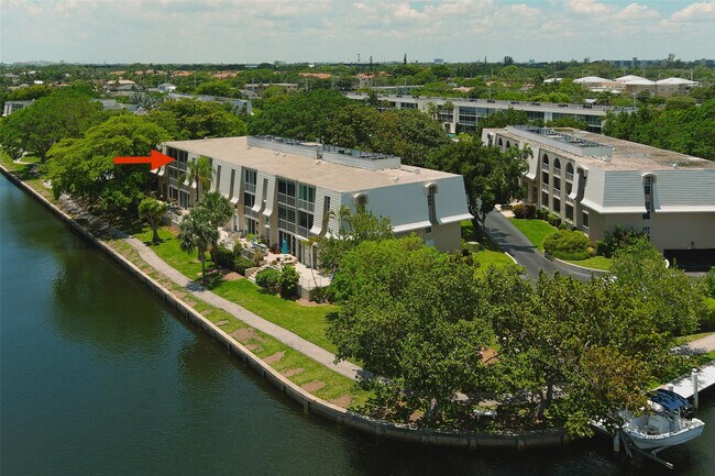 Building Photo - 773 Jeffery St