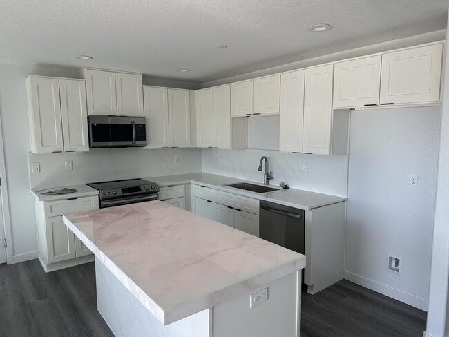 Foto del edificio - 7343 Dogwood Ave