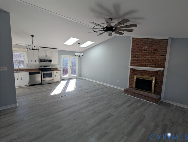 Building Photo - 2851 Gaynel Dr