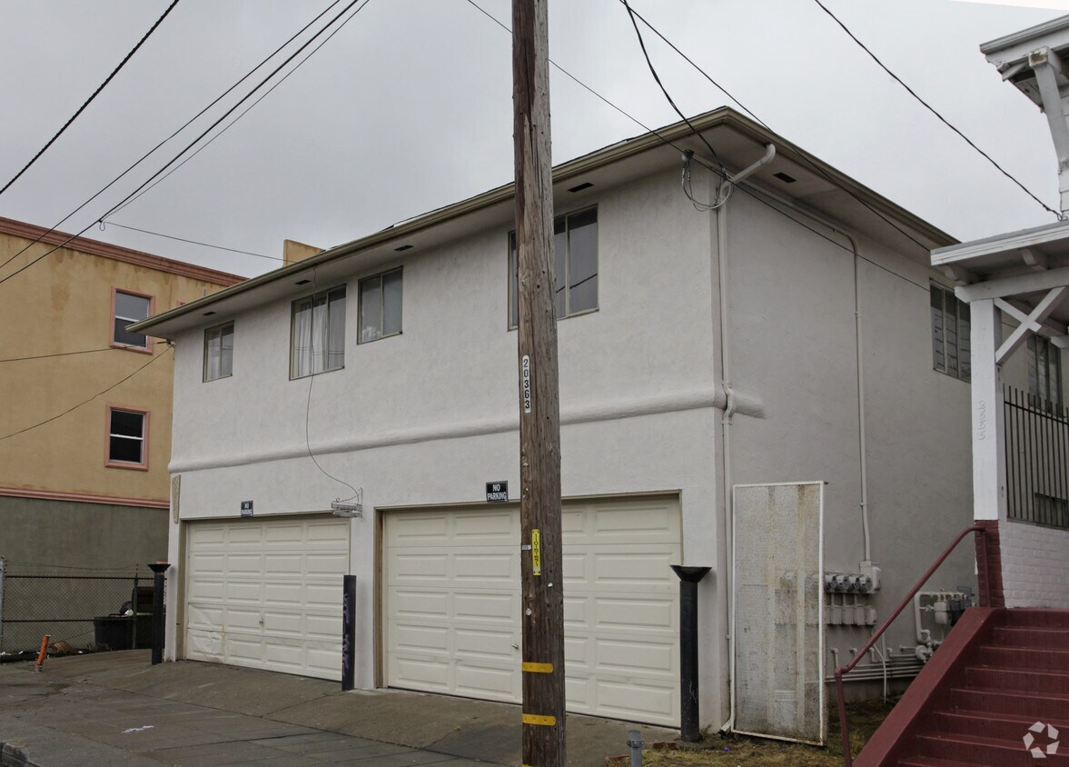 Building Photo - 2523-2533 Mason St