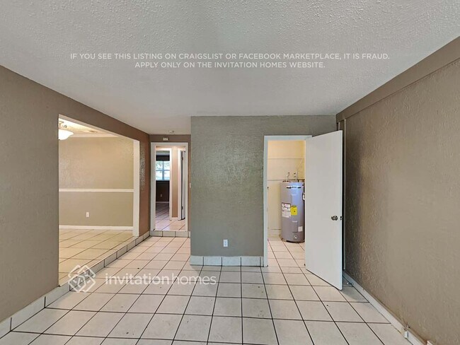 Building Photo - 8086 52nd Ln N