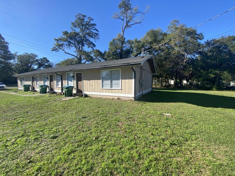 309 E Walnut Ave, Crestview, FL 32539 Condo for Rent in Crestview, FL