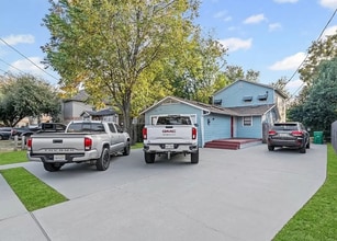 Building Photo - 2007 S 7th St