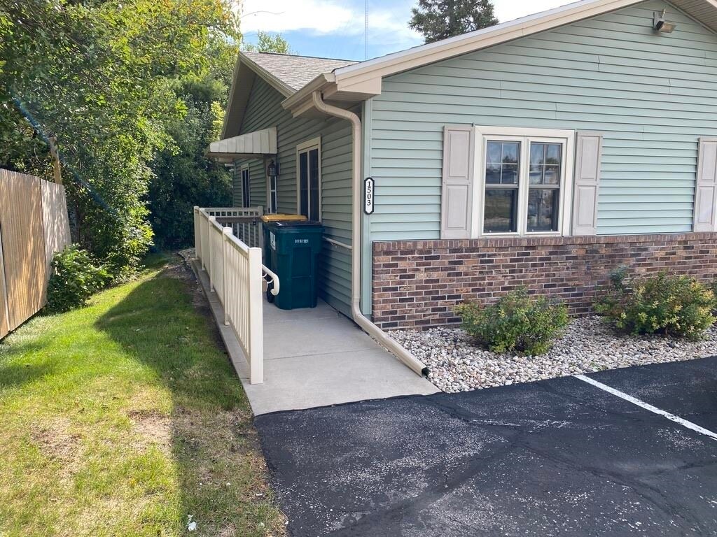 1503 N Spring St, Beaver Dam, WI 53916 House Rental in Beaver Dam, WI