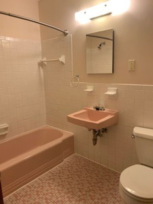 Foto del edificio - 4201 3rd St NE