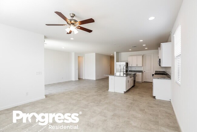Building Photo - 11007 W Luxton Ln