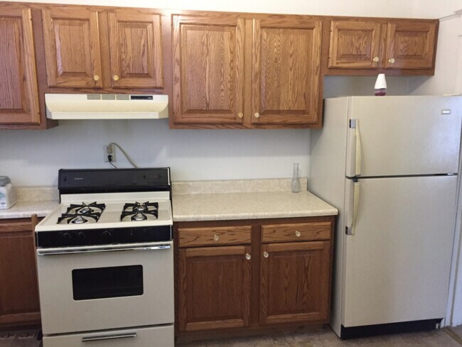 Foto del edificio - 1113 W Moss Ave