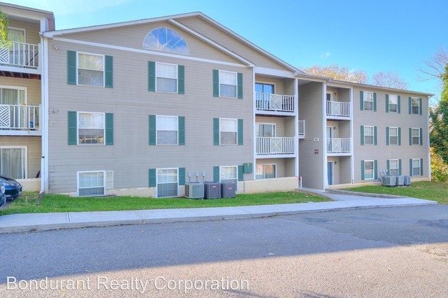 Building Photo - 1214 Fairfax St