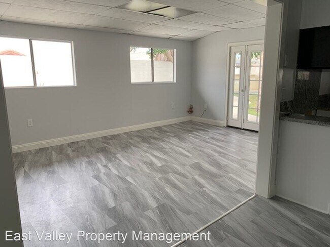 Building Photo - 4 br, 2 bath House - 1828 Evelyn Circle