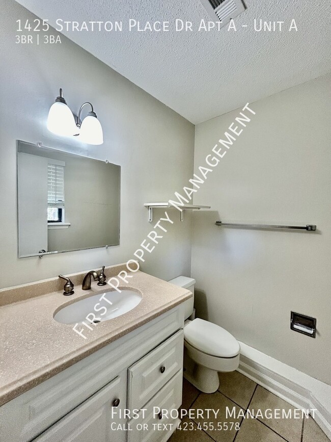 Foto del edificio - E Brainerd 3Bed/2.5Bath Townhome! Central ...