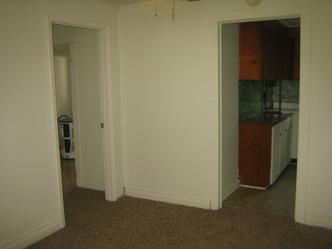 Foto del edificio - 740 Reservoir Rd