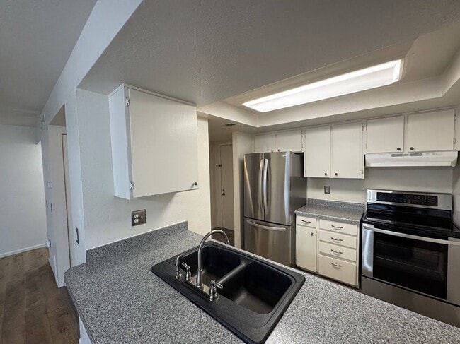 Photo - 14046 E Stanford Cir Apartment