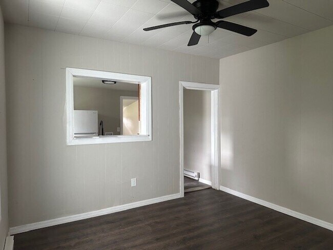 Foto del edificio - 564 Race St