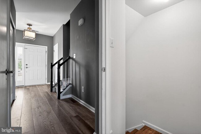 Foto del edificio - 96 Eagleview Terrace