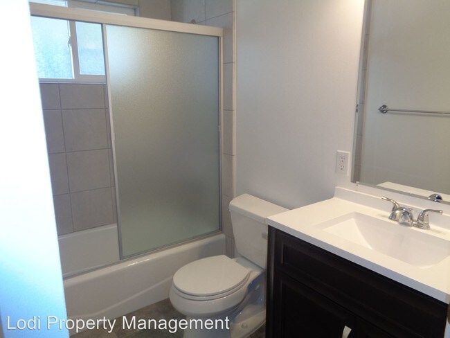 Foto del edificio - 3 br, 1 bath House - 501 CALAVERAS STREET