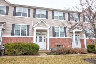 Building Photo - 2259 Beresford Dr