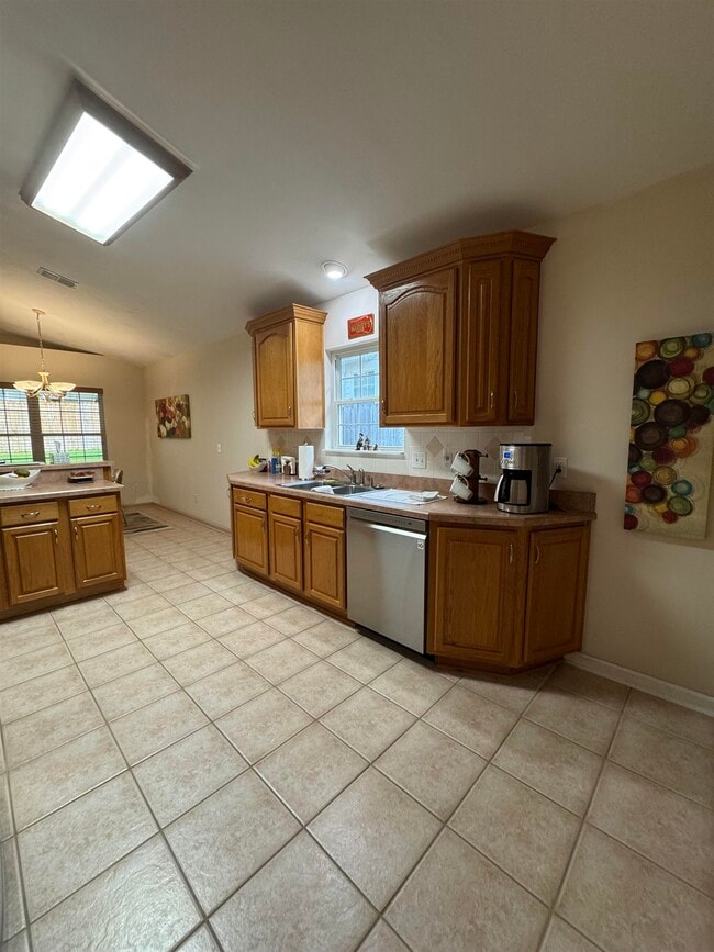 Building Photo - 1457 Applewood Way