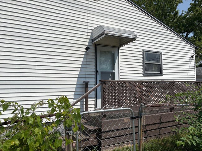Foto del edificio - 11304 Jackson Ave
