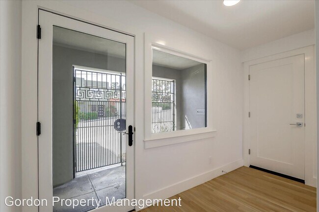 Foto del edificio - 3 br, 2 bath House - 580 28th St