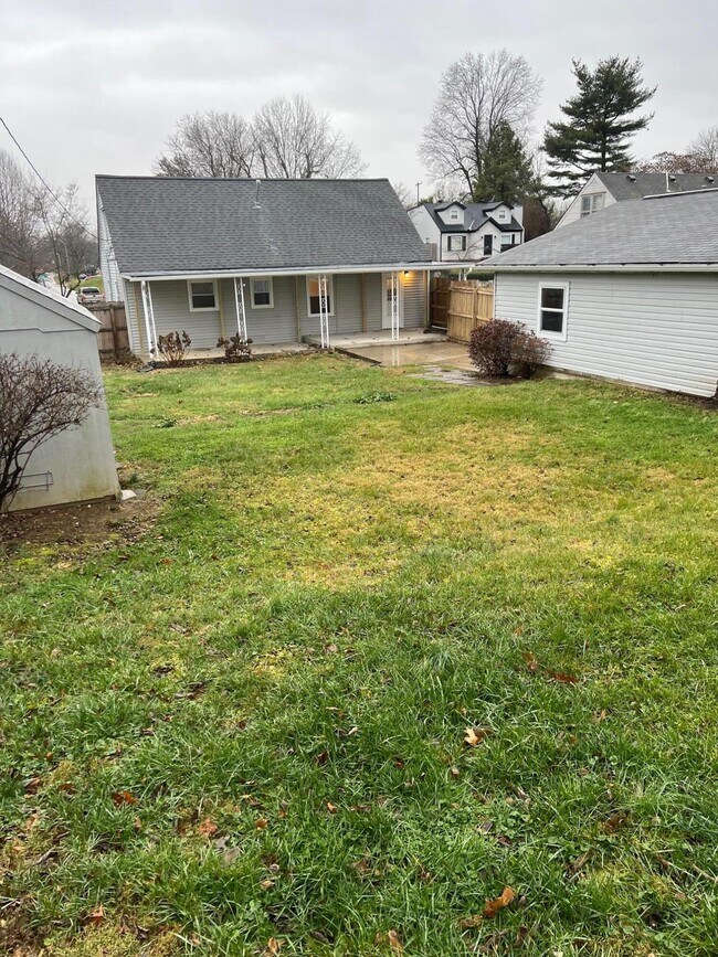 Building Photo - 1659 Strader Dr