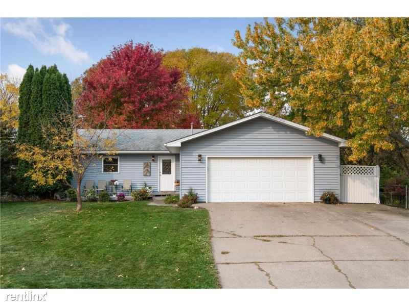 3 br, 2 bath House 5547 Lannon Ave NE House Rental in Albertville