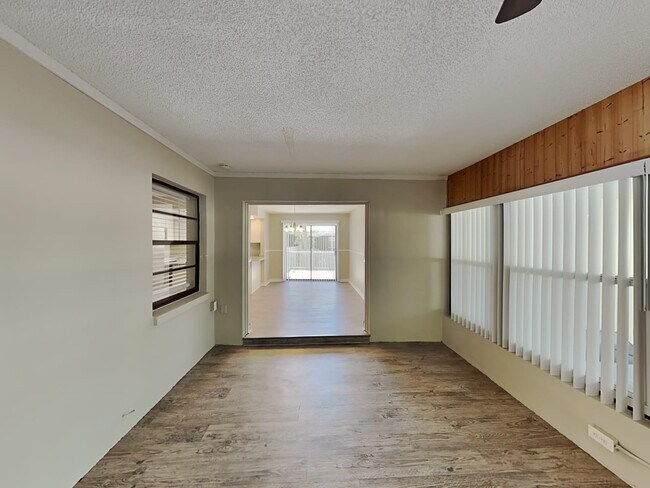 Building Photo - 3564 Dove Hollow Ct