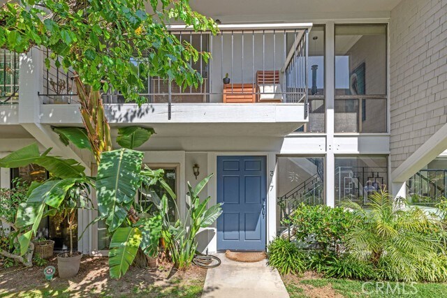 Building Photo - 317 Dahlia Pl