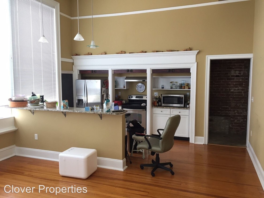 Primary Photo - 120 W Finney Ave